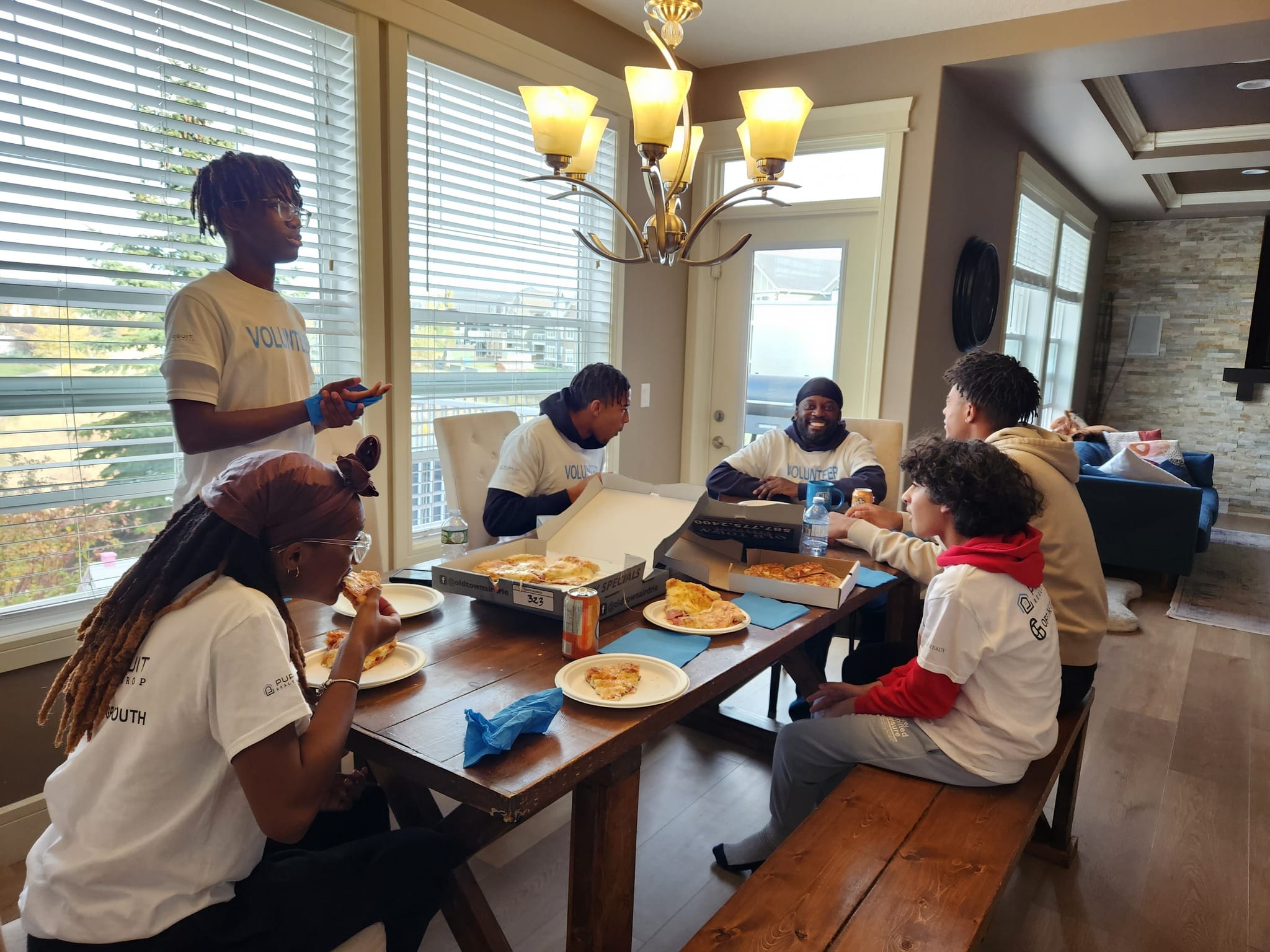 10 Off the Grid Pizza Party